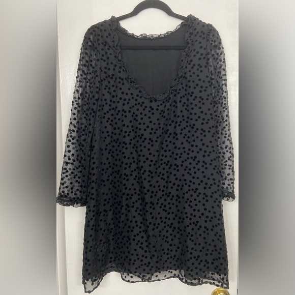 Sezane Robe Laure Noir Mini Dress Black Velvet Polka Dot Ruffle Mini Dress 4 - Picture 4 of 7